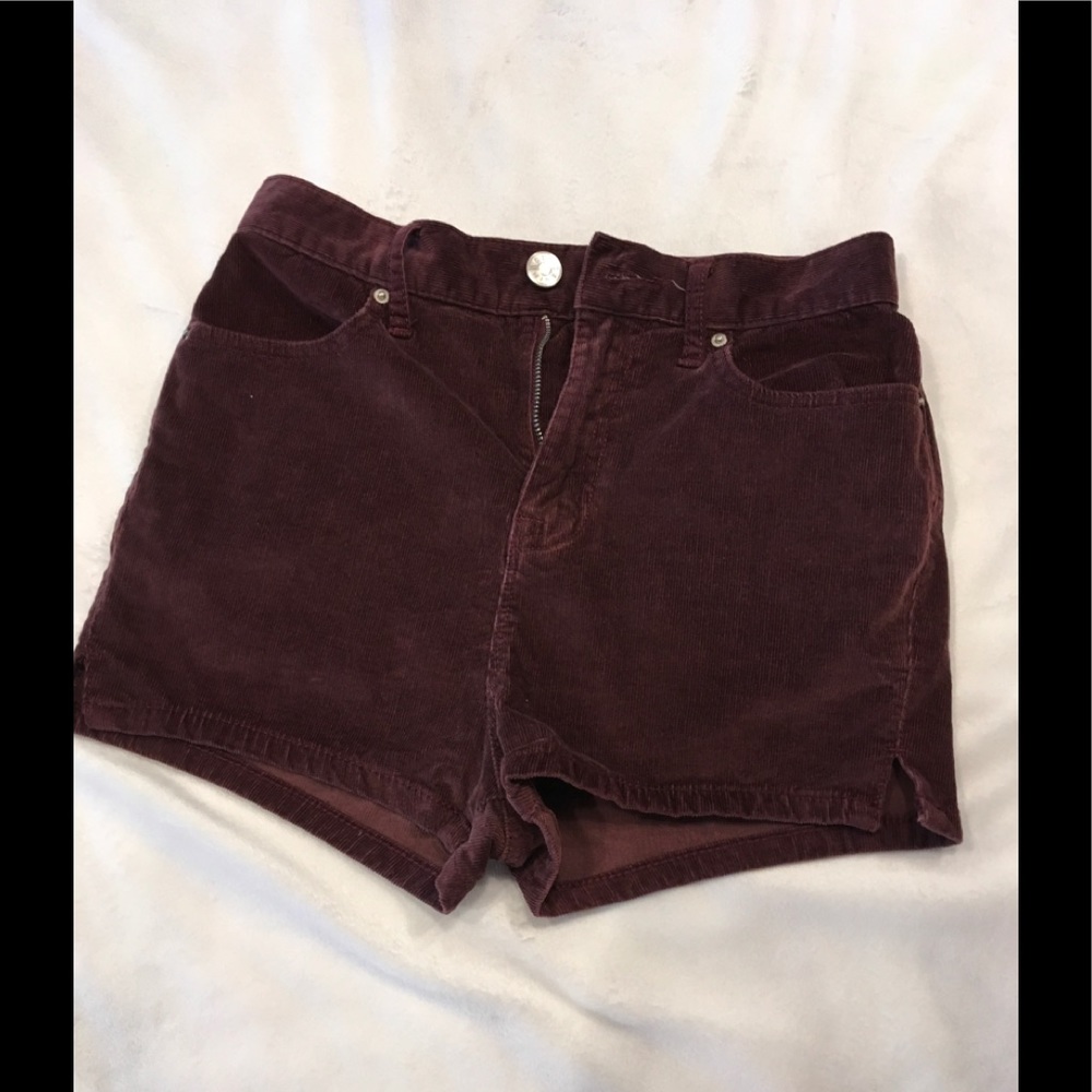 🌟Merlot corduroy shorts🍷
